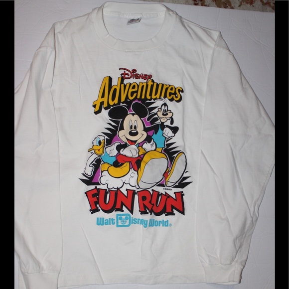 Vintage Other - Vintage Disney world long sleeve 🔥